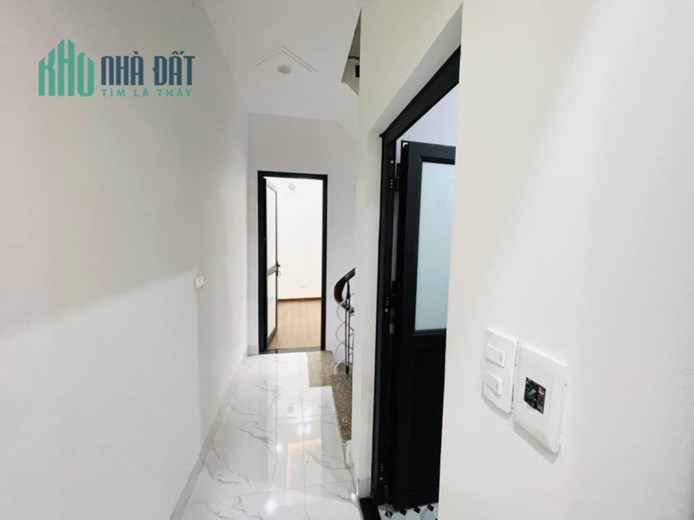 Bán nhà Triều Khúc, nhà mới xây 5 tầng đẹp lung linh