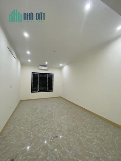 Bán tòa 7 tầng, 105 Xuân La, Tây Hồ, plo otô tránh, vỉa hè, 70 m2, nhỉnh 17tỷ, 0917420066