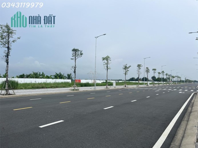 KẸT TIỀN CẦN BÁN GẤP LÔ ĐÁT 81 M2 FULL THỔ CƯ 650 TRIỆU