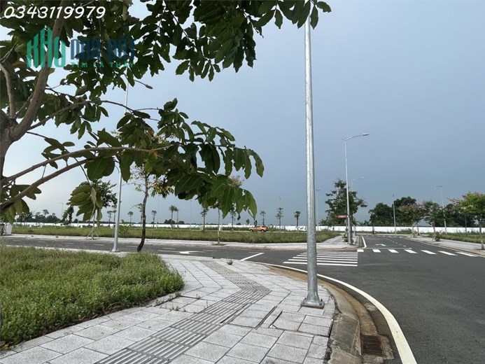 KẸT TIỀN CẦN BÁN GẤP LÔ ĐÁT 81 M2 FULL THỔ CƯ 650 TRIỆU