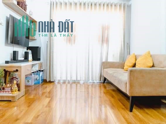 Cho thuê căn hộ 64m², 2PN /2WC 7.5tr/ cọc 1 tháng  nhà đẹp có banlcon nội thất (Nhà như hình)