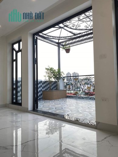 Thang máy kinh doanh - phân lô ô tô đỗ ngày đêm
- 7 Tầng thang máy x 50m x 8.8 tỷ La Khê – Hà Đông