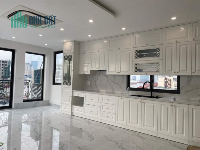 Thang máy kinh doanh - phân lô ô tô đỗ ngày đêm
- 7 Tầng thang máy x 50m x 8.8 tỷ La Khê – Hà Đông