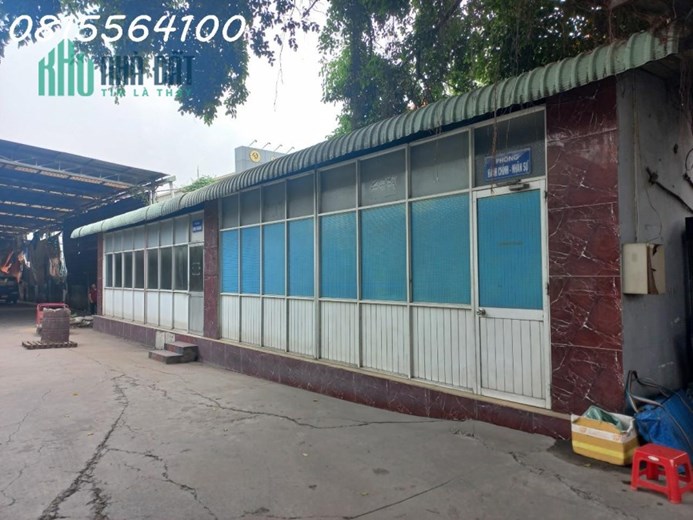 Cho thuê xưởng 5.400m2 Mặt tiền Quốc Lộ 1A, An phú đông, Quận 12 - Giá 250 triệu/tháng