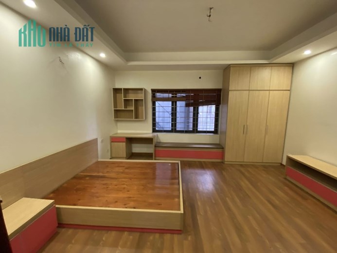 BÁN NHÀ  MẶT PHỐ BỒ ĐỀ DT 106 M 6 TẦNG GIÁ 21 TỶ, VIEW HỒ, GARA Ô TÔ THANG MÁY