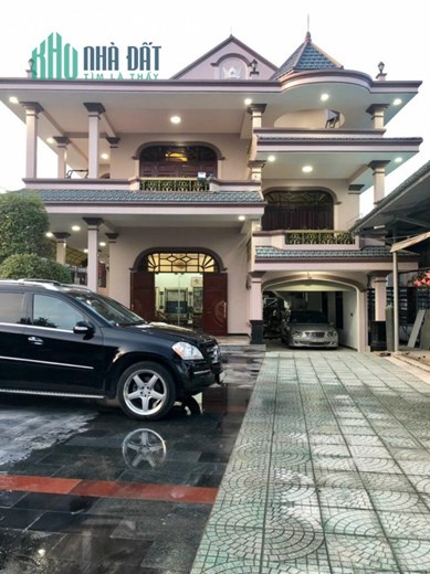 Cho thuê 8000m2 xưởng và biệt thự An phú đông, Quận 12. giá 320 triệu