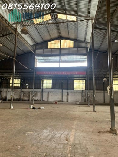 Cho thuê 8000m2 xưởng và biệt thự An phú đông, Quận 12. giá 320 triệu