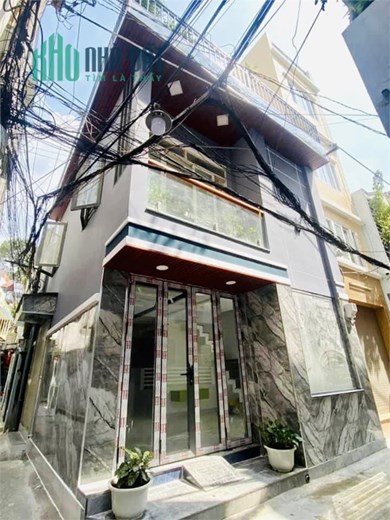 NGUYỄN TRÃI -TRUNG TÂM QUẬN 5 - NGANG HƠN 5M HIẾM - TẶNG FULL NỘI THẤT.