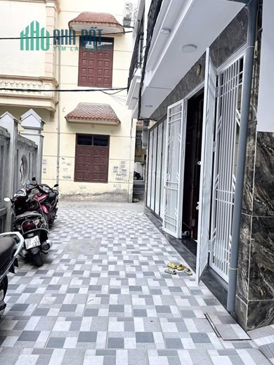 💥Siêu mới HOA BẰNG, YÊN HÒA 45m2, 5T, ngõ ô tô cách 15m, sân cổng riêng, chỉ 4.6 tỷ💥