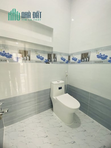 Bán nhà ngộp bank Đường 100 Bình Thới Quận 11 4 tầng BTCT HXH 44m2 chỉ nhỉnh 6 tỷ TL