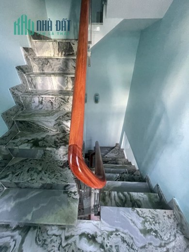 Bán nhà ngộp bank Đường 100 Bình Thới Quận 11 4 tầng BTCT HXH 44m2 chỉ nhỉnh 6 tỷ TL