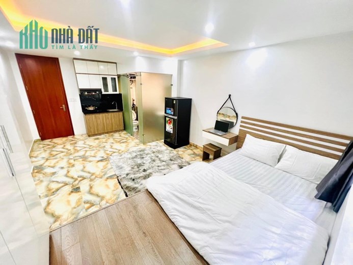 Bán nhà phố Hoàng Cầu, Đống Đa 110m, 10 tầng, mt 6m. Giá: 31 tỷ