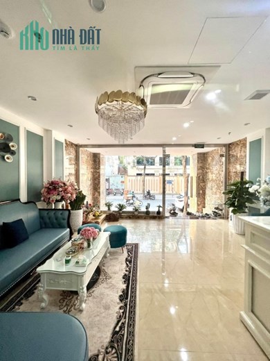 Cần bán nhà Hoàng Cầu, 90m2, 6 tầng, MT 6m, thang máy, kinh doanh 28.5 tỷ