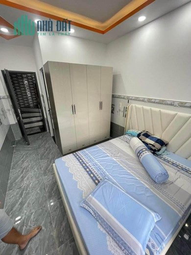 Bán Nhà 4 Tầng Mặt Tiền Kinh Doanh Bùi Văn Ba Giảm Còn 9,4Tỷ Trung Tâm Quận 7