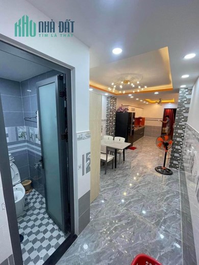 Bán Nhà 4 Tầng Mặt Tiền Kinh Doanh Bùi Văn Ba Giảm Còn 9,4Tỷ Trung Tâm Quận 7