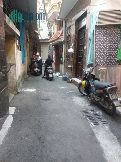 Bán nhà đường Quang Trung, Q.Hà đông, DT 50m2, MT5m,  giá 3.8 tỷ.
