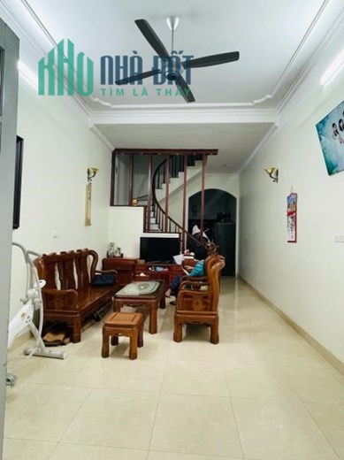 Bán nhà Hoàng Cầu, 5 Tầng, 3PN, gần Hồ, Đống Đa, 5,39 tỷ