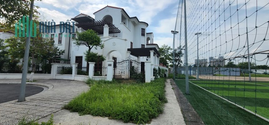 Bán Biệt Thự lô góc 3 Thoáng sát cổng 2 VisTalaGo Nam An Khánh 430m2 giá 100