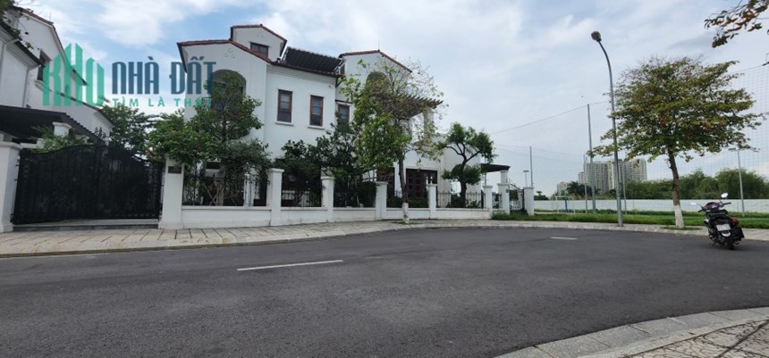 Bán Biệt Thự lô góc 3 Thoáng sát cổng 2 VisTalaGo Nam An Khánh 430m2 giá 100