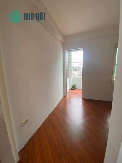 Bán nhà để ở phố Minh Khai, Hoàng Mai 5 tầng, 3 ngủ, 3,8 tỷ sổ đỏ riêng, tặng nội thất