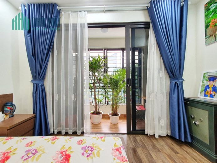 Bán căn nhà 56m2 phố Âu Cơ, Tây Hồ Gara Ô tô 7 chỗ Thang máy Kinh doanh bất chấp 7.7 Tỷ
