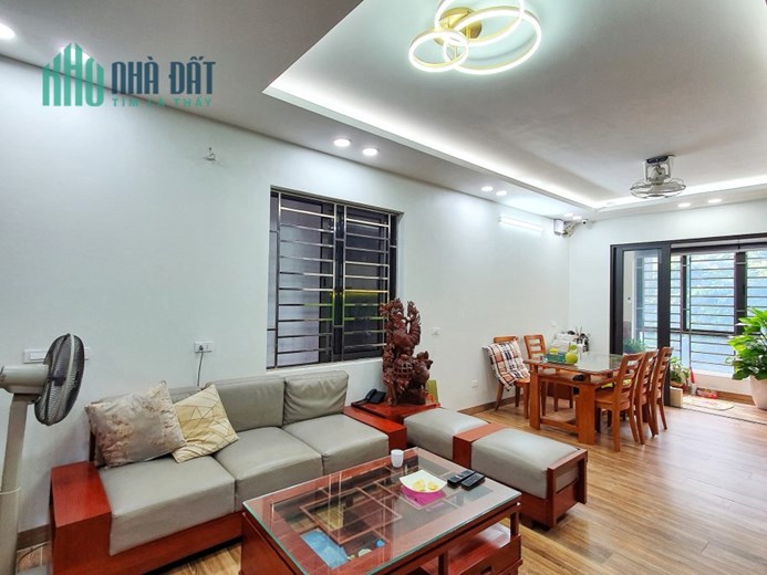 Bán ngôi nhà 59m2 phố Âu Cơ, Tây Hồ Gara Ô tô thông Thang máy Kinh doanh đỉnh cao 7.7 Tỷ