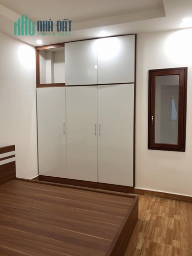 Bán Nhà đẹp ở luôn, phố Phương Canh 40m2 x 5T, ô tô gần, ở sướng 3,6 tỷ.