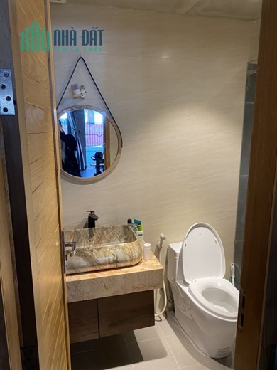 Bán gấp nhà Trần Cao Vân Thanh Khê 2 tầng 40m2 chỉ 2,2 tỷ.
LH MR TRUNG 0905243177 (Zalo).