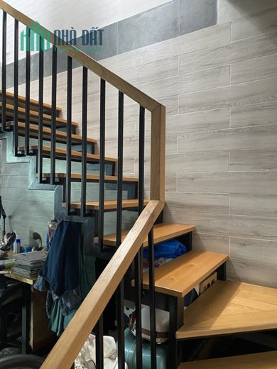 Bán gấp nhà Trần Cao Vân Thanh Khê 2 tầng 40m2 chỉ 2,2 tỷ.
LH MR TRUNG 0905243177 (Zalo).