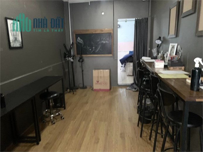 SIÊU PHẨM TRUNG TÂM QUẬN 1 – 43M2  SÂN RIÊNG SIÊU TO KHỔNG LỒ