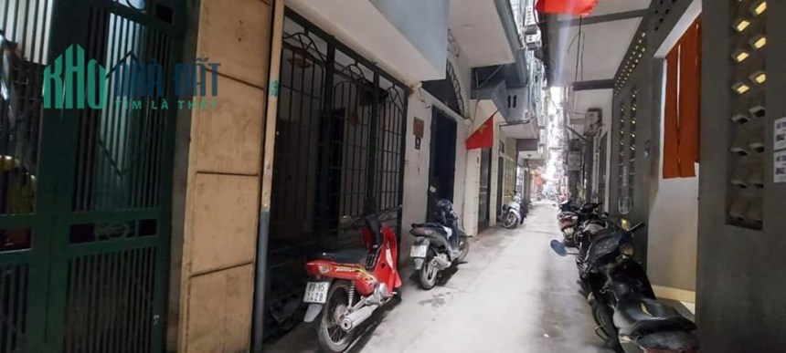 Hàng hiếm ! nhà ngõ xuân thủy phân lô ô  tô 48m 5t giá nhỉnh 8 tỷ.