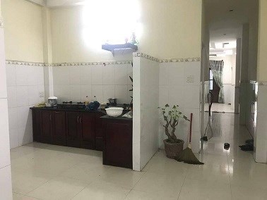 PHÒNG TRONG NHÀ NGUYÊN CĂN GIÁ RẺ TẠI TRUNG TÂM THÀNH PHỐ, GIÁ TỪ 2.5TR/ THÁNG,