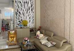 BÁN GẤP NHÀ HÀN MẶC TỬ HẢI CHÂU 4 TẦNG 50M2 CHỈ 3,95 TỶ.
LH MR TRUNG 0905243177 (ZALO).