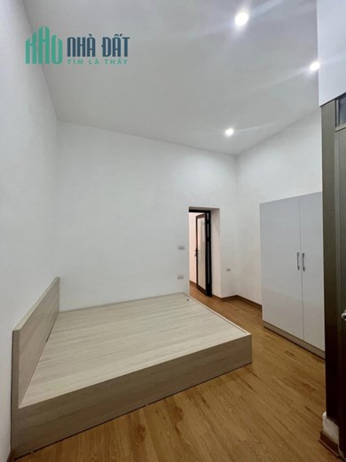 1.45 tỷ Nhà tầng 1 Tập thể BV E Trần Cung, Cầu Giấy, 50m2, 2PN, ô tô cách 20m, về ở luôn