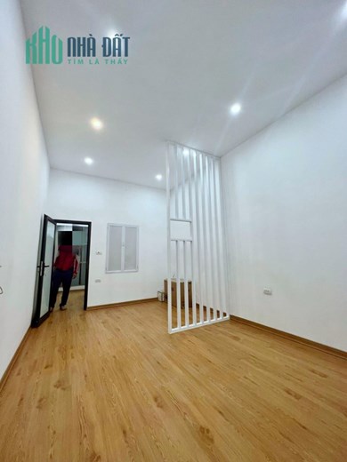 1.45 tỷ Nhà tầng 1 Tập thể BV E Trần Cung, Cầu Giấy, 50m2, 2PN, ô tô cách 20m, về ở luôn