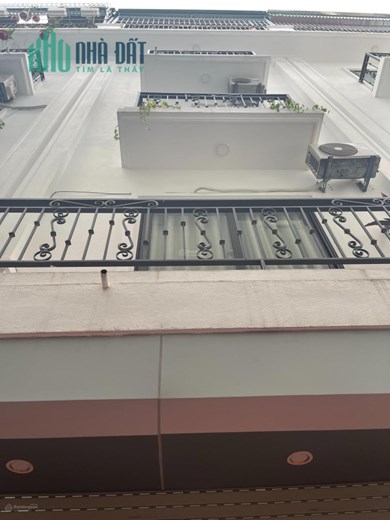 Chính chủ cần bán nhà 30m2 5 tầng nội thất cơ bản SĐCC giá 3,35 tỷ