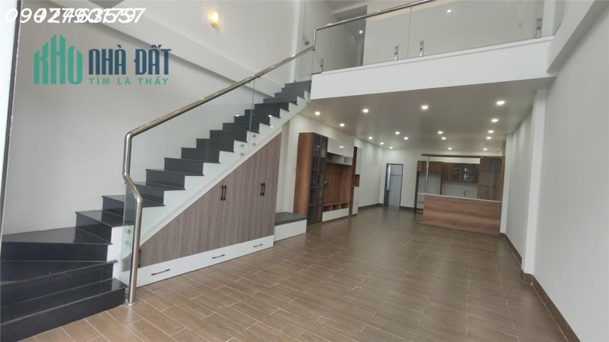 Nhà gác lửng gần Chùa Toà Thánh với giá giảm đặc biệt