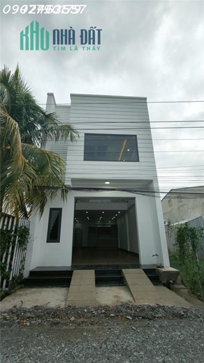 Nhà gác lửng gần Chùa Toà Thánh với giá giảm đặc biệt
