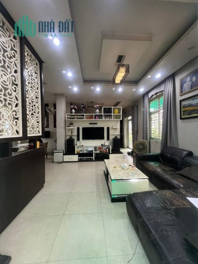 CẦN BÁN GẤP-NHÀ MẶT NGÕ THÔNG ÔTÔ TRÁNH-GẦN PHỐ-196M 14xTỶ-NGỌC THỤY LONG BIÊN