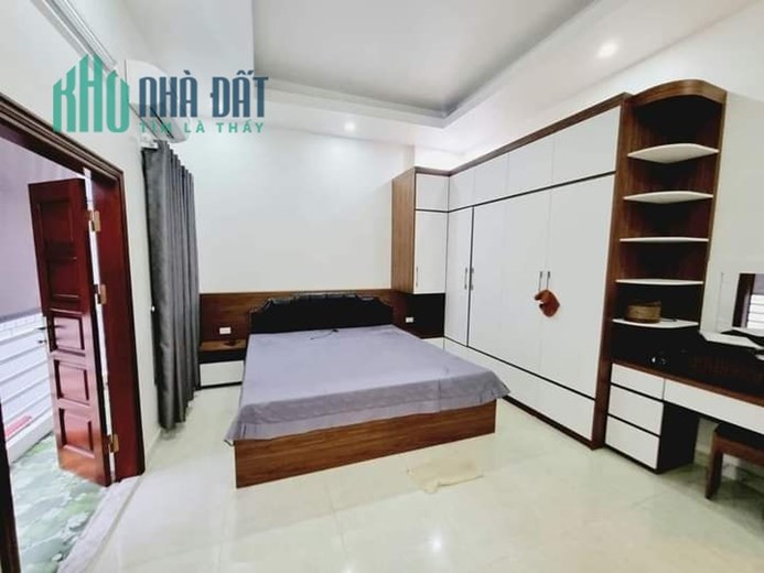 Bán Nhà ĐH Hà Nội 40M 5T 5.2 tỷ Gần Chợ Phùng Khoang - Nguyễn Trãi