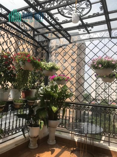 Bán ngôi nhà 89m2 phố Âu Cơ, Tây Hồ Căn góc Gara Ô tô thông Thang máy 6 ngủ 9.8 Tỷ