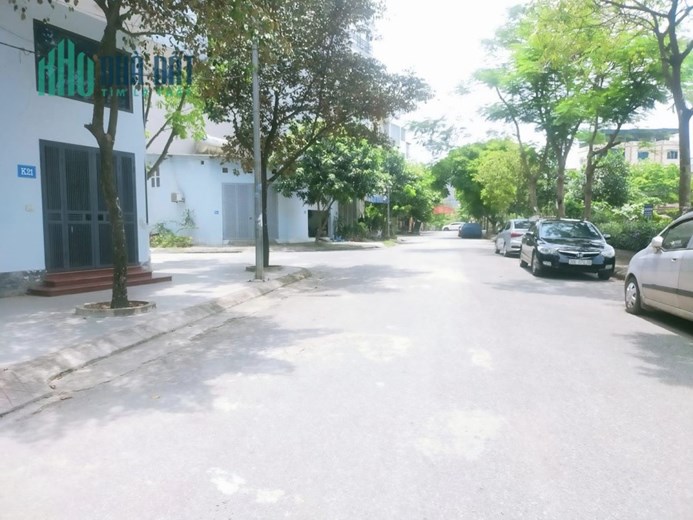 CHO THUÊ KHO HÀ TRÌ - ĐA SỸ - HÀ ĐÔNG - 80M MẶT TIỀN 6M - CÓ GÁC XÉP - GIÁ 8TR