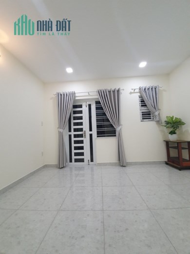 Kinh Dương Vương Bình Tân gần 60m2 3 tầng đẹp 4 tỷ xí