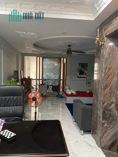 Bán Nhà HXH Trường Chinh, Tân Bình, 102m2, 5 Tầng Mới, Nở Hậu Tài Lộc, Chỉ 18 Tỷ Thương Lượng.