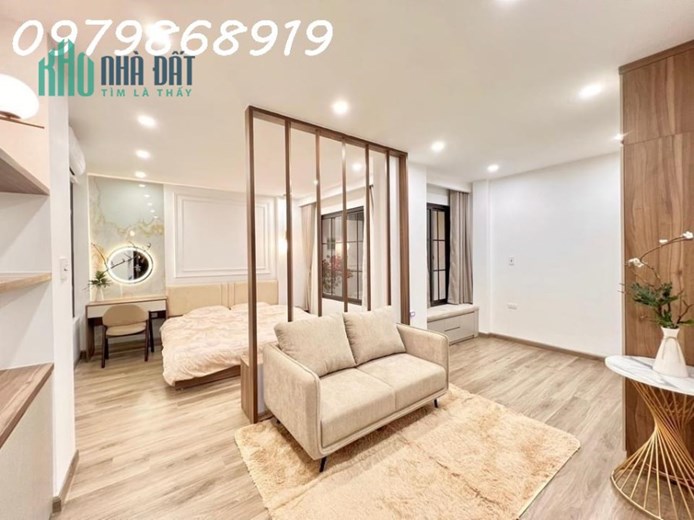 Siêu phẩm! Nhà VIP Nguyễn Sơn, Long Biên. 35m x 6T, MT: 4,7M. Nhỉnh 5 tỷ. Mới tinh.