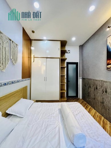 CHỦ GẤP LẮM RỒI GIẢM 200 triệu -NHÀ ĐẸP ở ngay- bán nhà HẺM OTO 5M- Đ.Bùi Quang Là