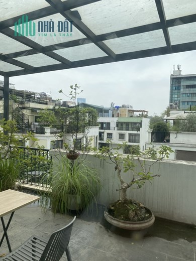 Bán siêu biệt thự Vũ Ngọc Phan, Đống Đa, có hầm riêng, sổ vuông, 159m, mặt tiền 10m, 65 tỷ