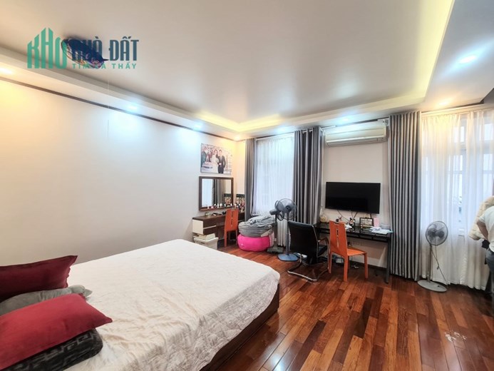BÁN ĐẤT TẶNG NHÀ XÃ ĐÀN, 115M2 5T MT6.5M, GIÁ 11.5 TỶ,  30M RA PHỐ