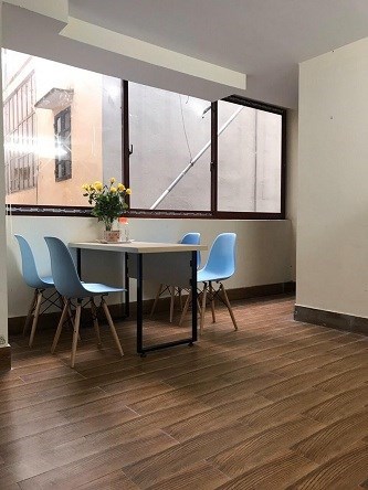 Em nhượng lại phòng tầng 2 số nhà 2 ngõ 102/7 Tô Vĩnh Diện , Thanh Xuân , Hà Nội