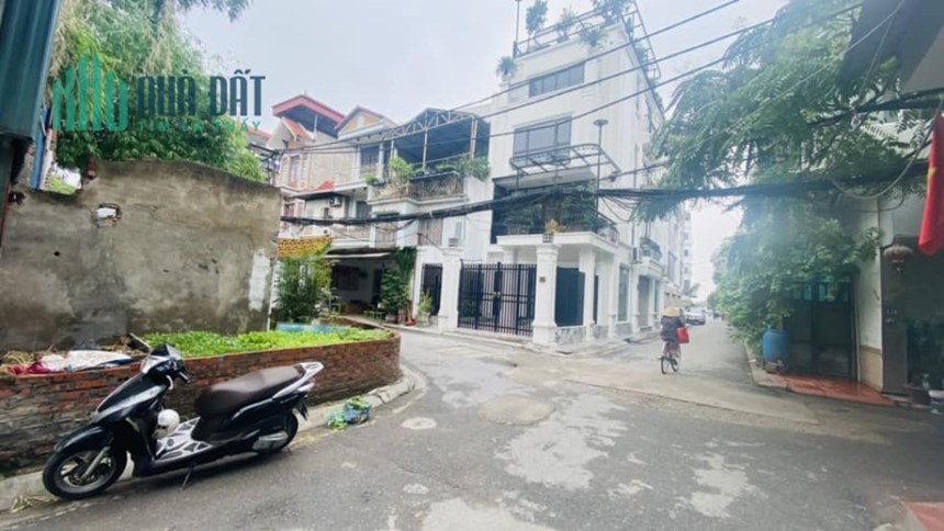 Bán nhà Ngô Gia Tự, Long Biên, ô tô tránh, lô góc, kinh doanh 46m, mặt tiền: 5m, 4 tỷ 8